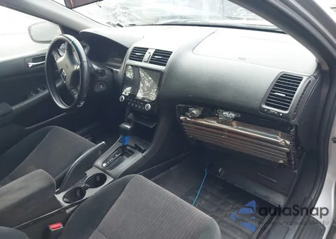 2004 Honda Accord 3.0 Lx from USA, damaged, VIN 1HGCM663X4A013815